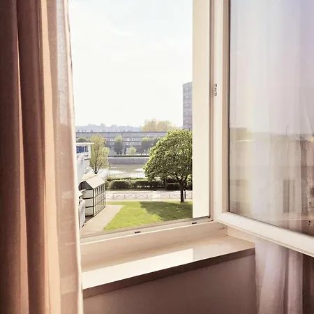 Apartment Moderne Lumineux Pres Et Commerces - Fr-1-675-51 Boulogne-sur-Mer