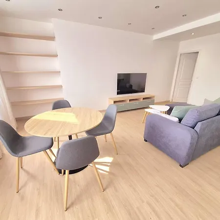 Moderne Lumineux Pres Et Commerces - Fr-1-675-51 Apartment